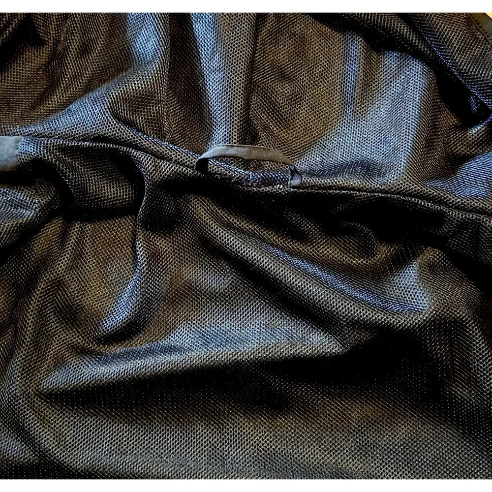 Reebok Men's Black Windbreaker Jacket Hooded Full Zip‎ Mesh Lined Small *read*